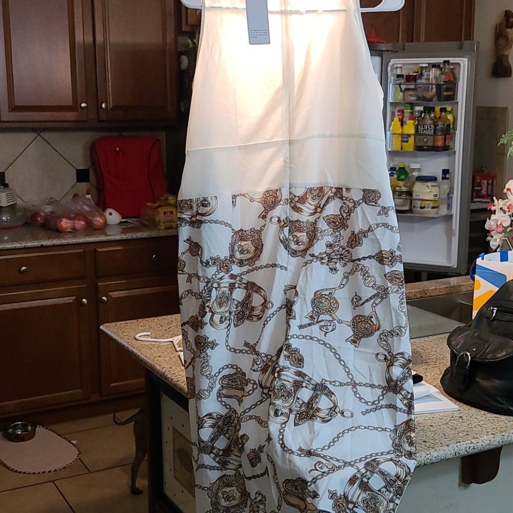 Dress - Picture 2 of 6